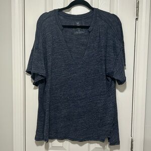 We the Free. Navy V neck shirt. Size S.